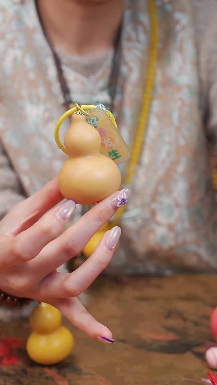 132漆艺工艺小葫芦9.9