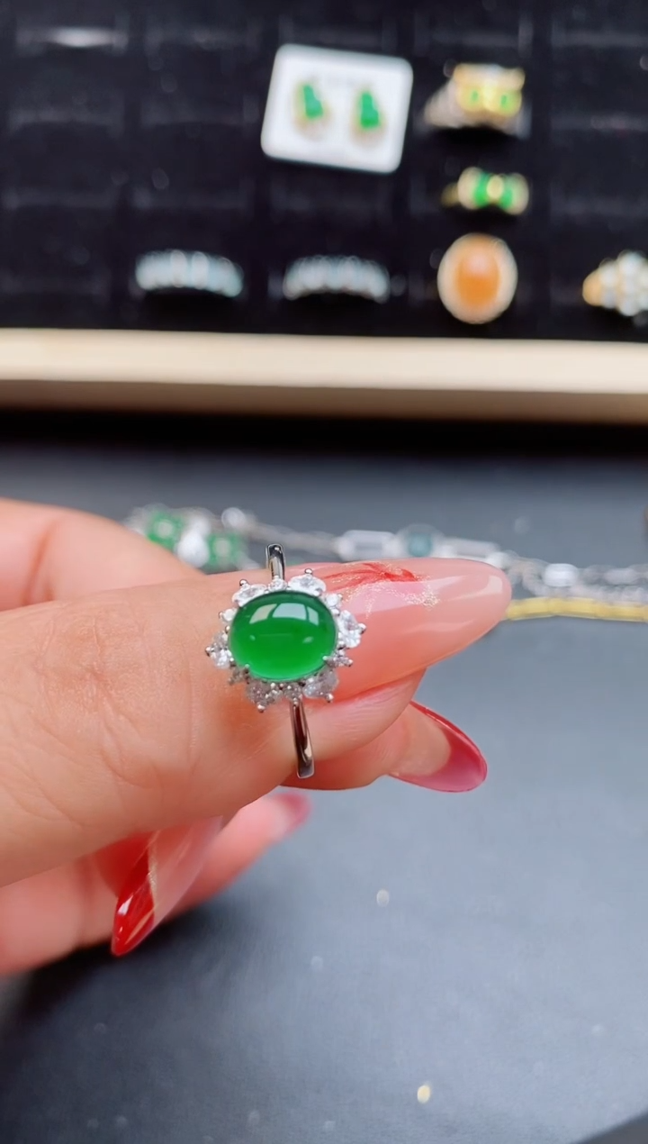【闪购商品】翡翠戒指银S925镶嵌080505