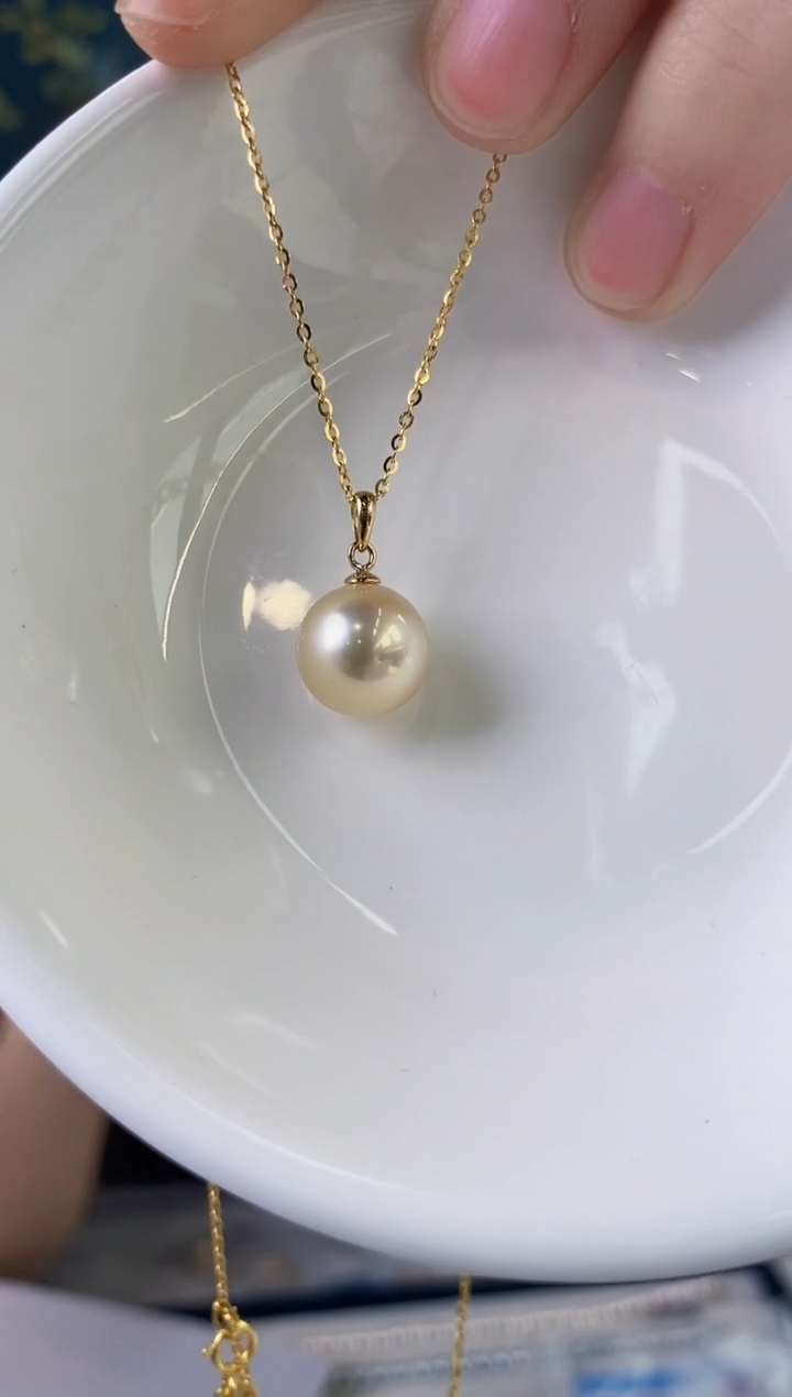 【闪购商品】海水珍珠吊坠(赠链)18K金镶嵌10-11海水珍珠吊坠