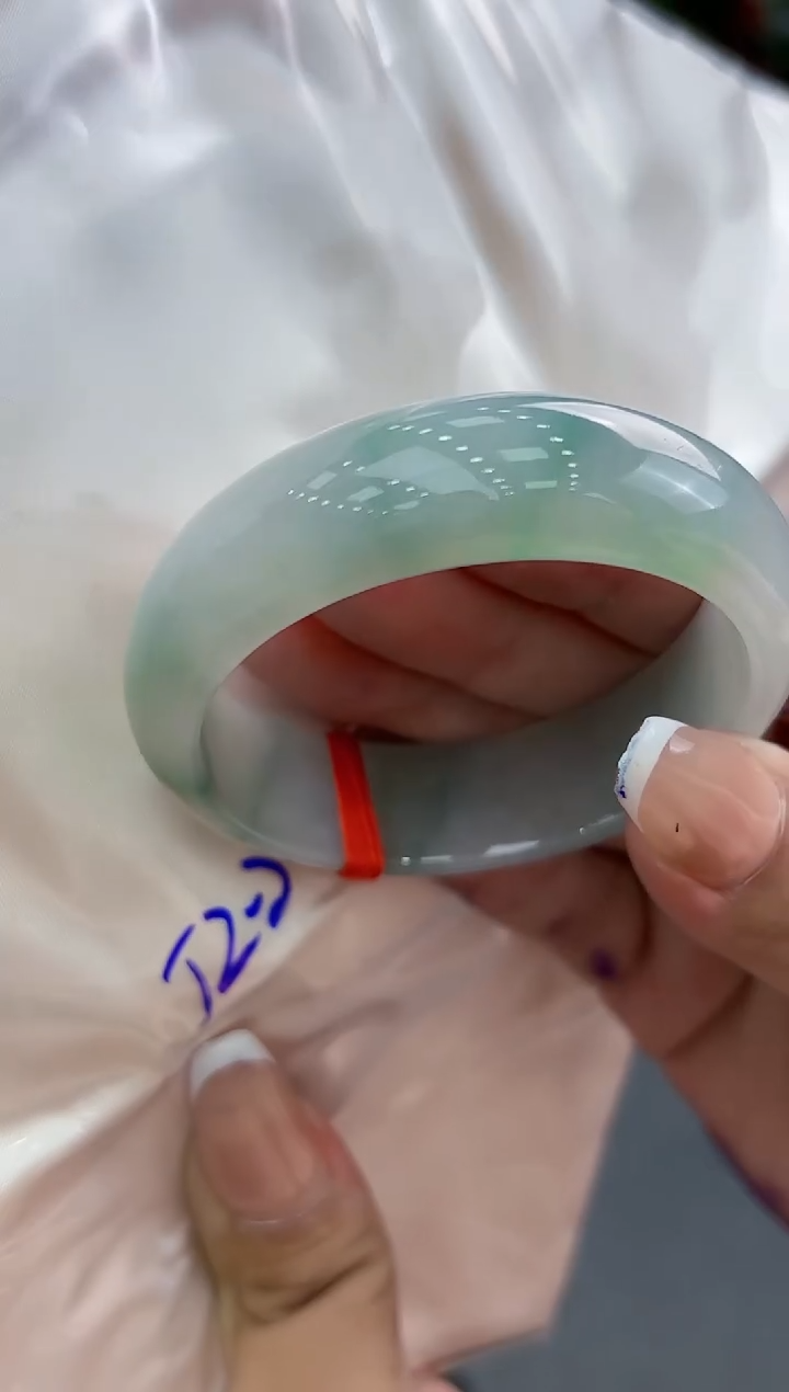 【闪购商品】翡翠手镯未镶嵌翡翠手镯