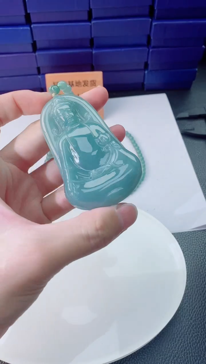 翡翠未镶嵌颈饰1111111111