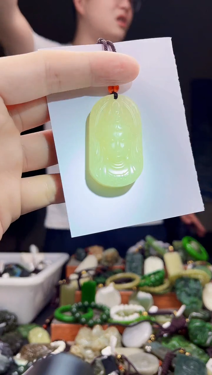 和田玉未镶嵌颈饰拍一发一