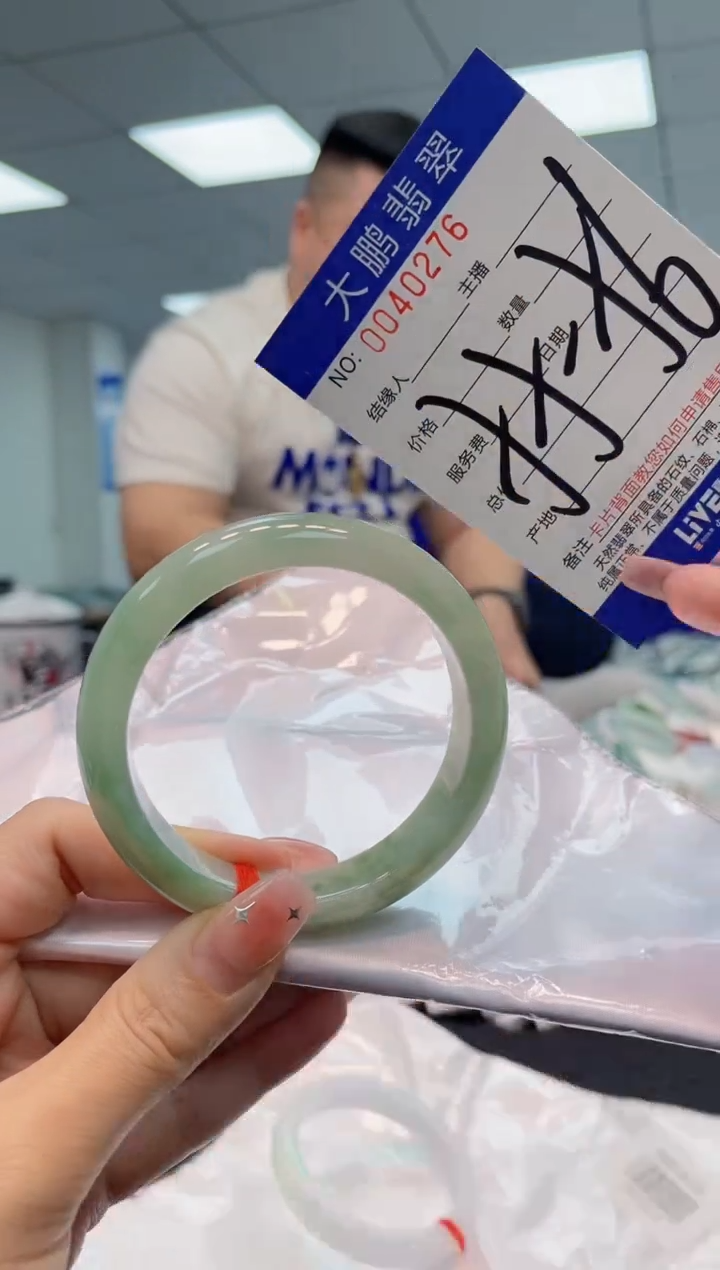 【闪购商品】翡翠手镯未镶嵌AAAAAAAAAA
