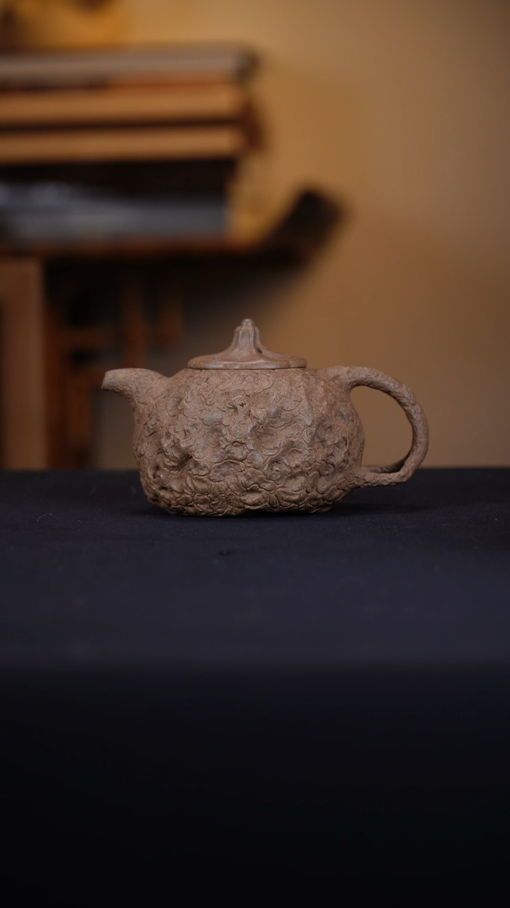 【闪购商品】紫砂茶壶壶 精品紫砂胡星辰 供春