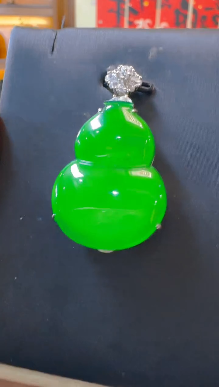 吊坠(赠链)银S925镶嵌翡翠天然A货翡翠