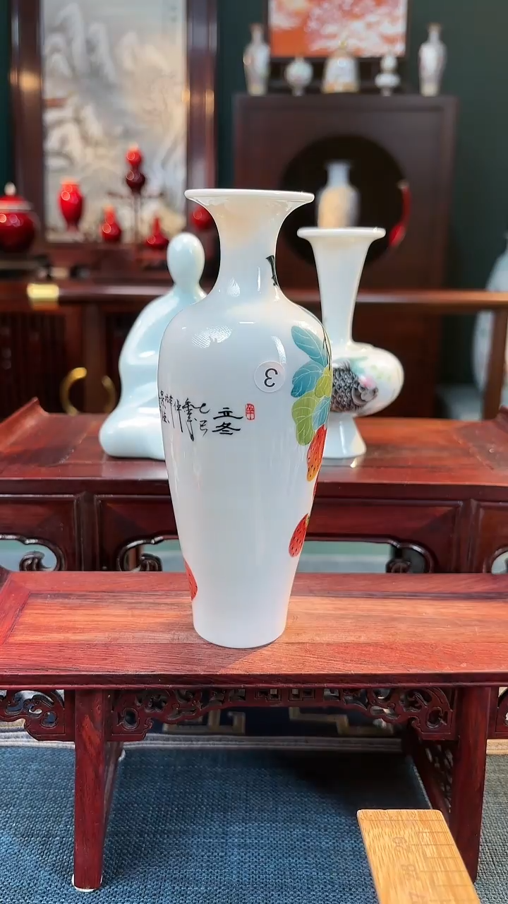 【闪购商品】摆件釉下五彩纯手工手绘原创瓷器