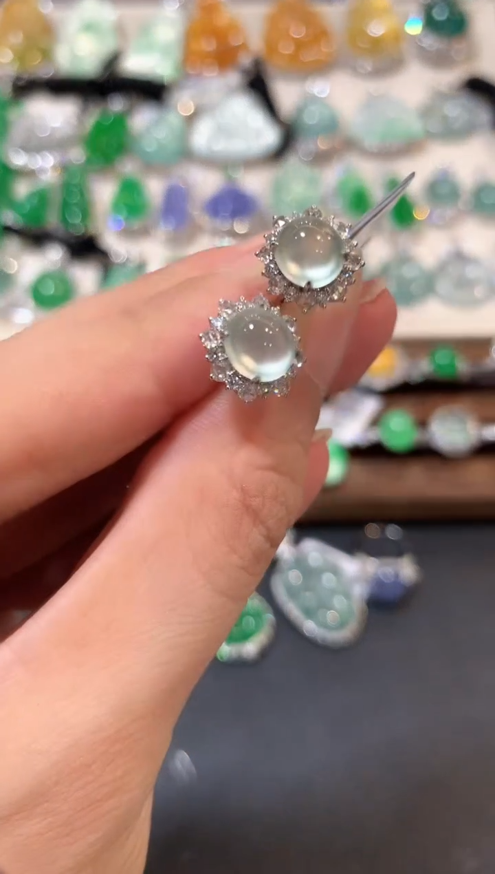 翡翠18K金镶嵌耳饰m49   