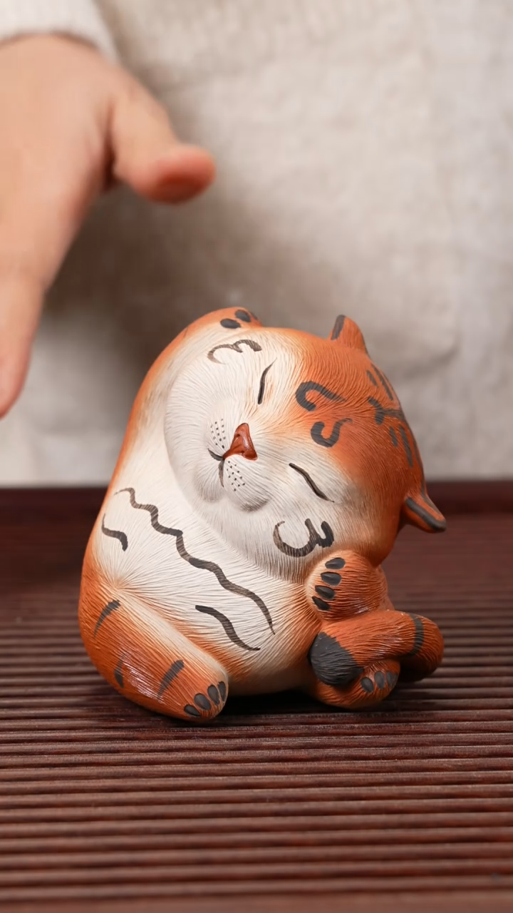 【闪购商品】紫砂茶宠瑜伽萌虎