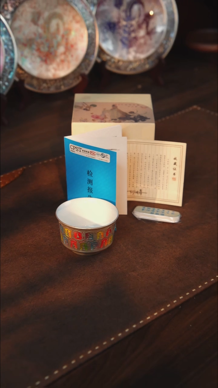 瓷瓷鎏银千佛七彩马蹄杯