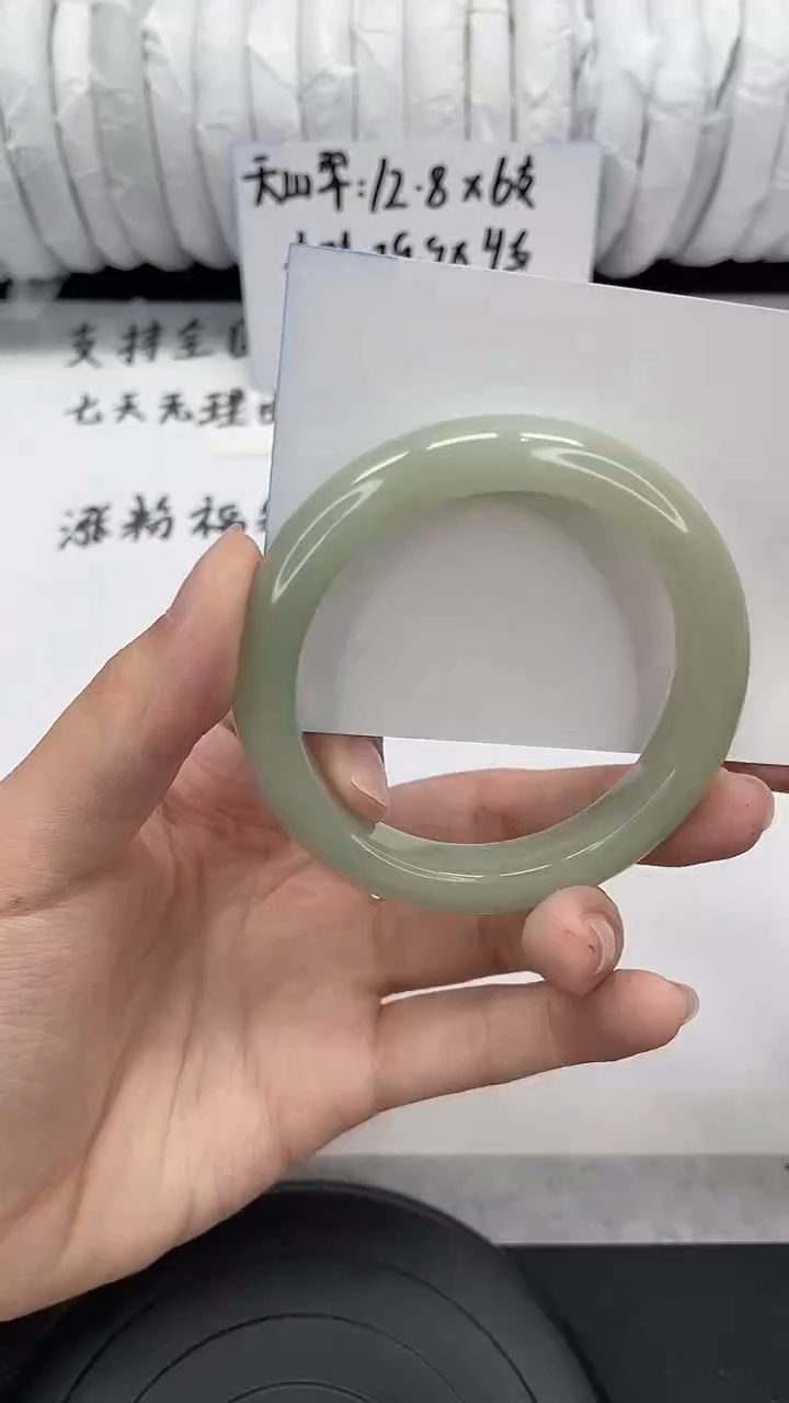 未镶嵌手镯石英质玉87-51/52