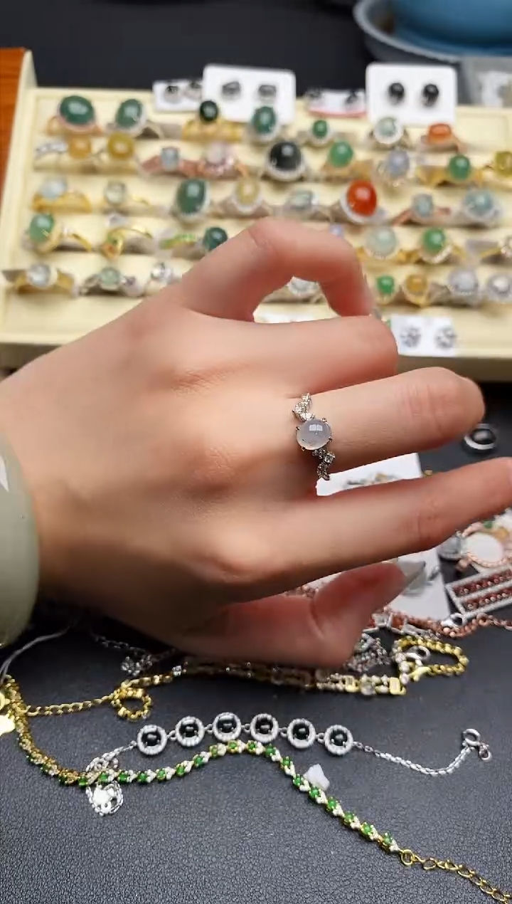 【闪购商品】翡翠戒指银S925镶嵌333333333+3