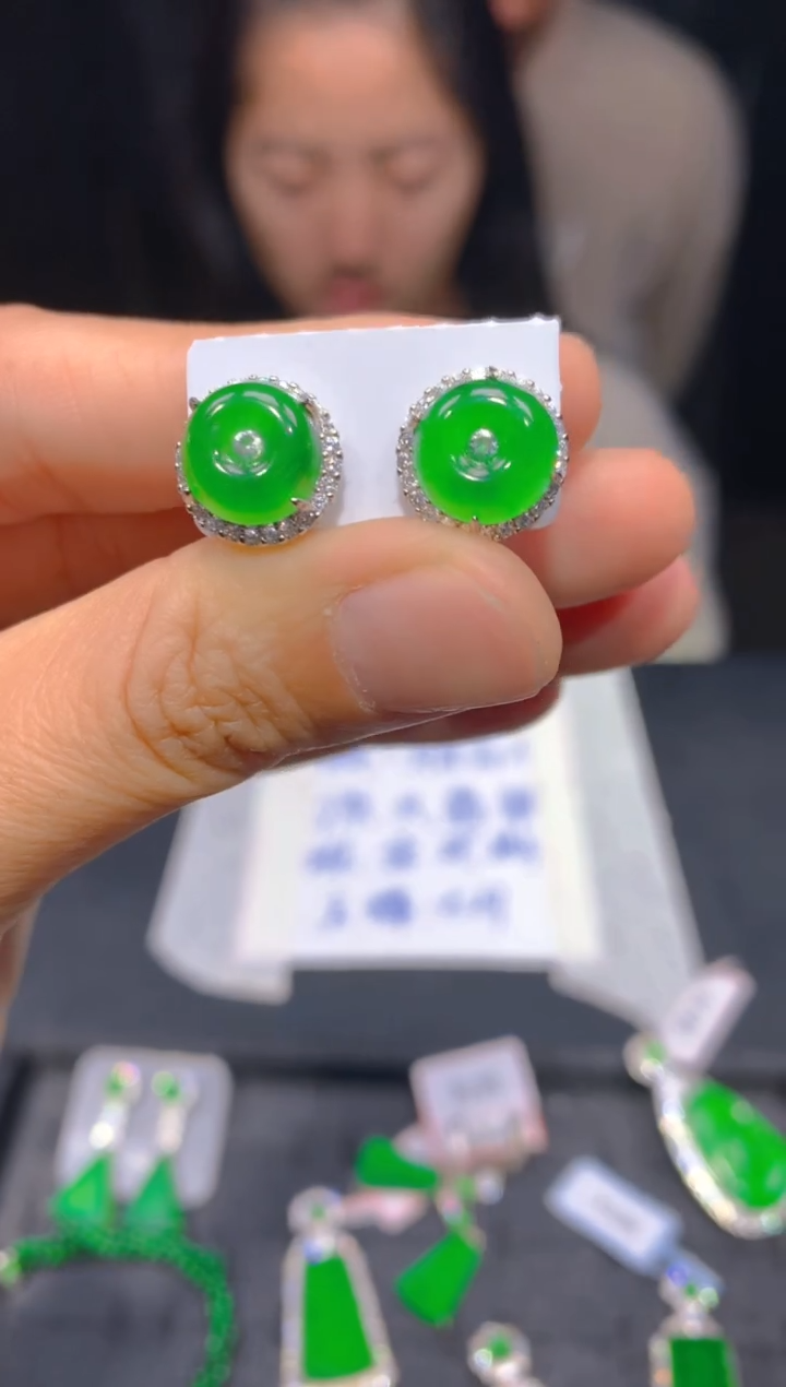 【闪购商品】定制翡翠未镶嵌162多样性发货（发其一）