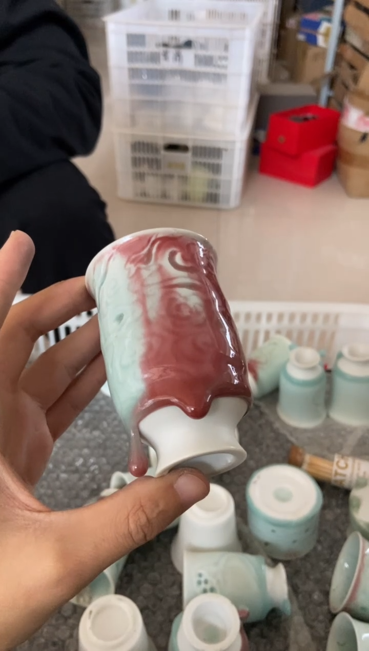 无运费险有瑕疵的摄影的产品有使用过的痕迹有点脏介意勿拍