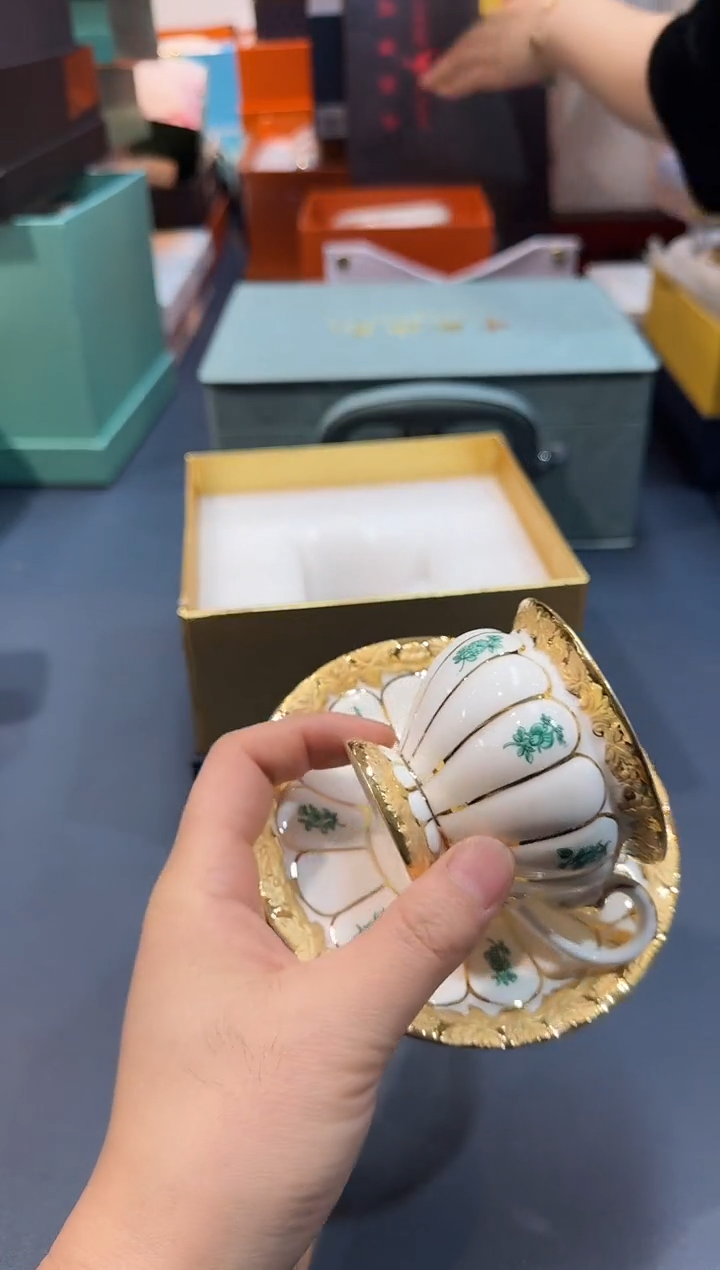 【闪购商品】碗A243-H1677全场正品，京东包邮