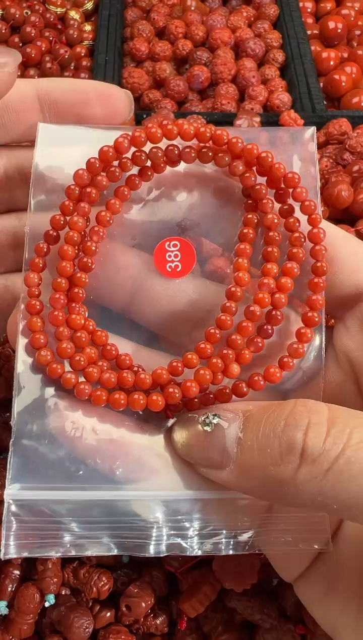 南红玛瑙未镶嵌颈饰1