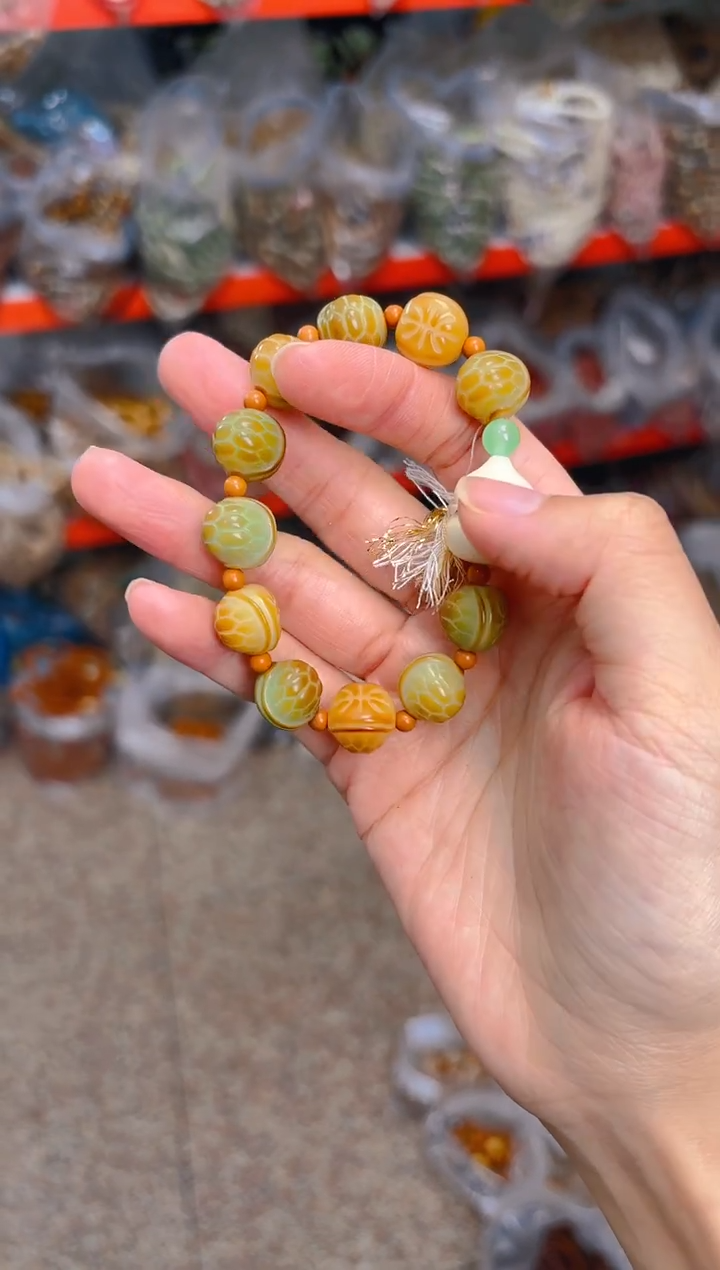 吊坠菩提根/象牙果E16  E16