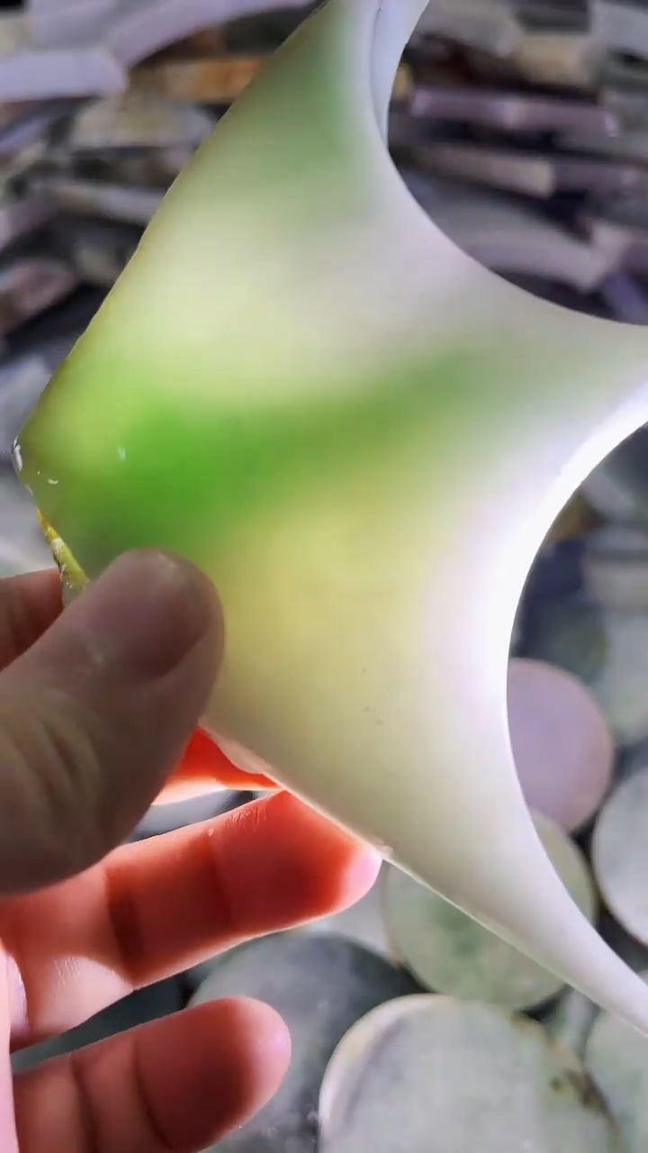 【闪购商品】翡翠挂件未镶嵌A货康壹320