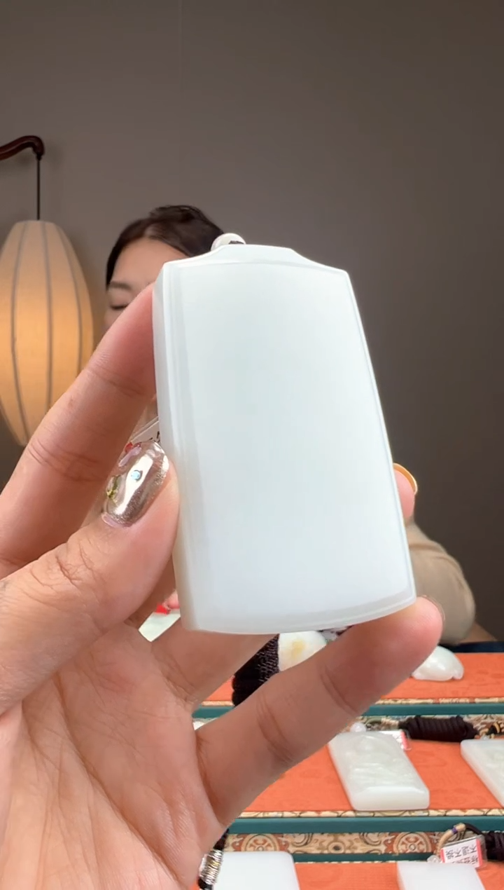 【闪购商品】和田玉颈饰未镶嵌1