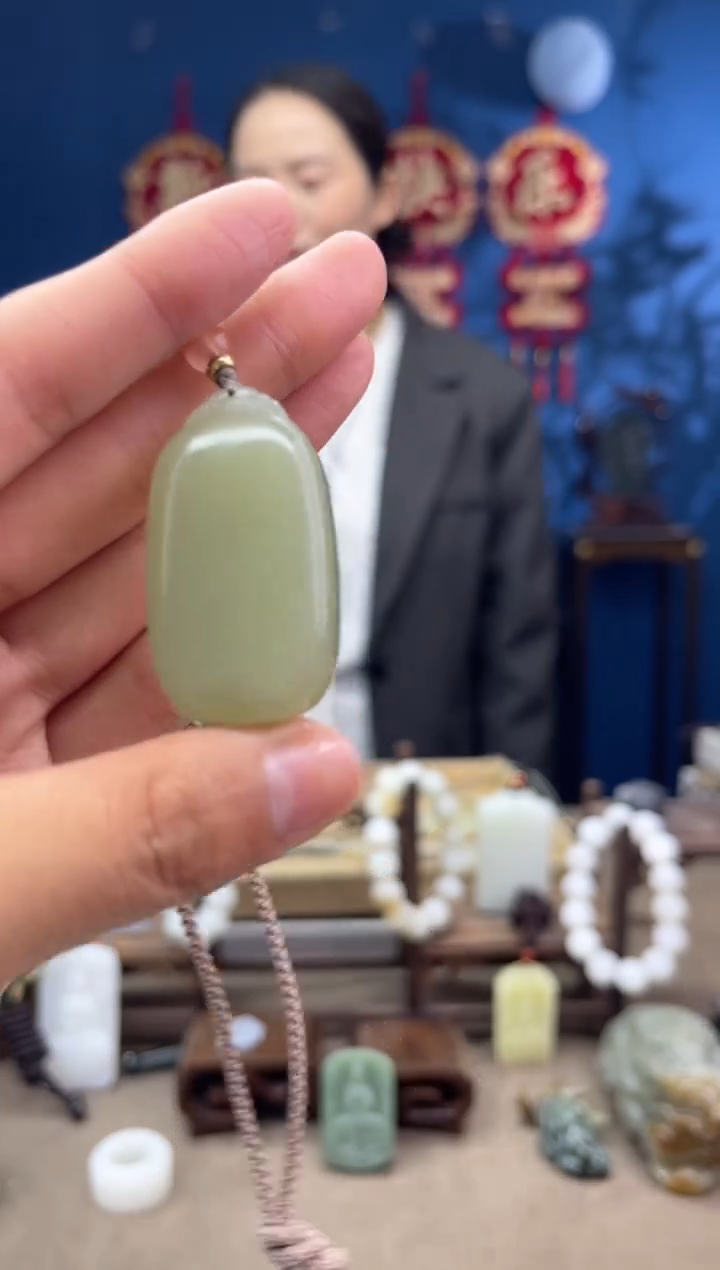 【闪购商品】和田玉颈饰未镶嵌1