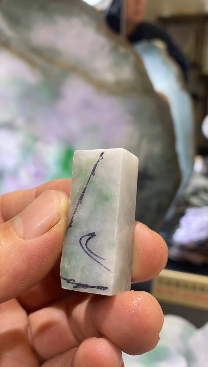 裸石翡翠开**心翡翠珠宝5