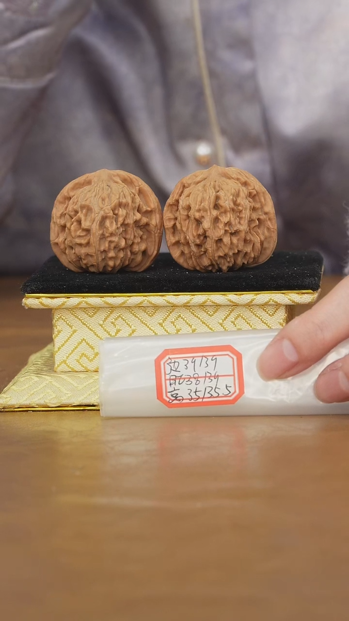 把件文玩核桃一代楼