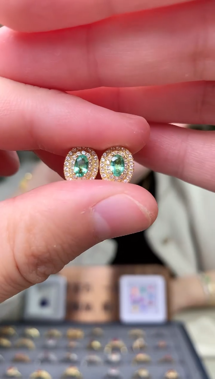 【闪购商品】祖母绿耳饰银S925镶嵌耳饰