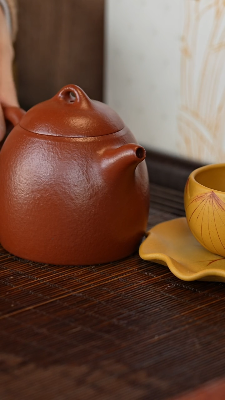 茶壶紫砂宜兴紫砂壶gjf083