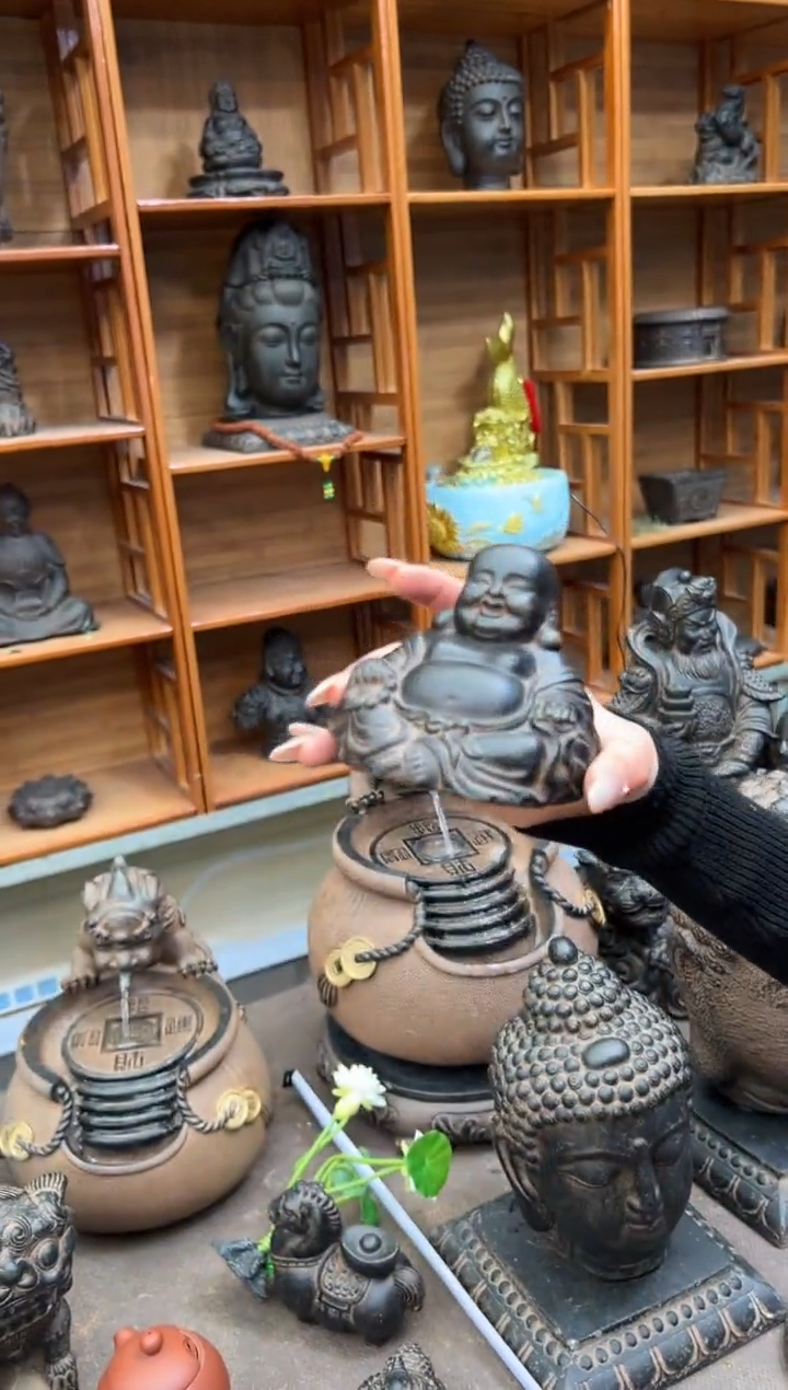 陶土【火山泥】未来佛