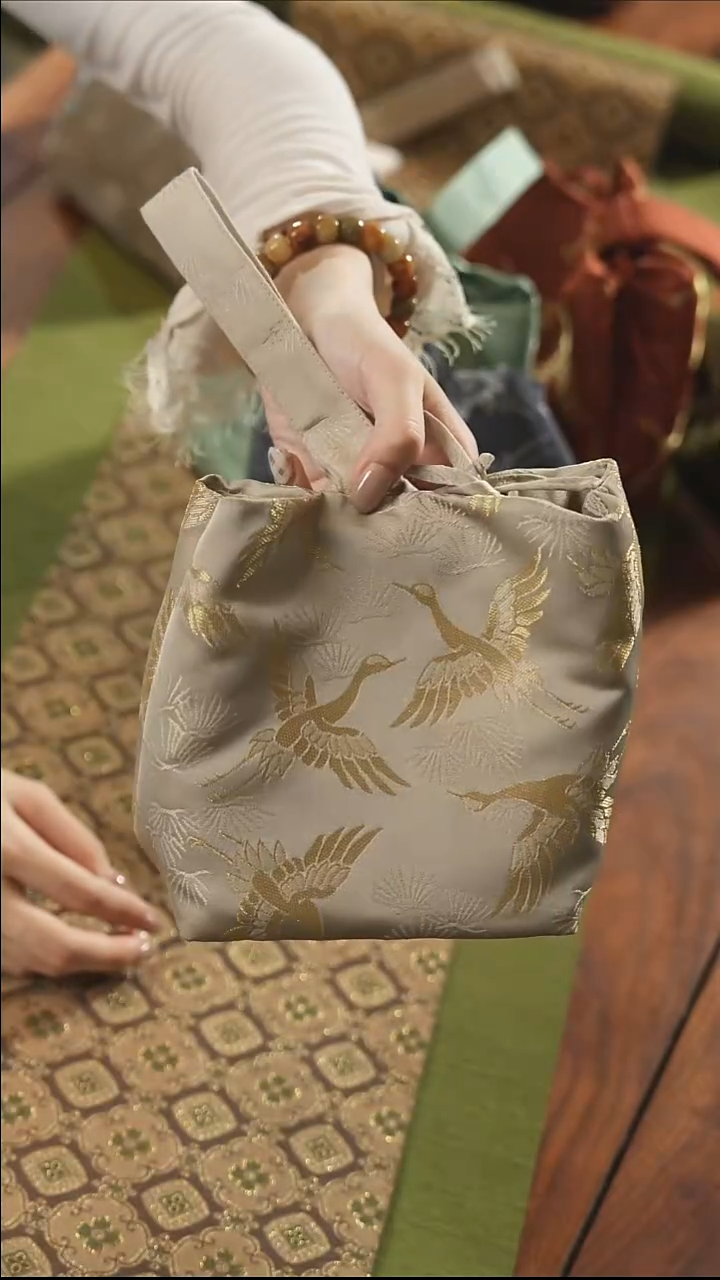 壶袋·············