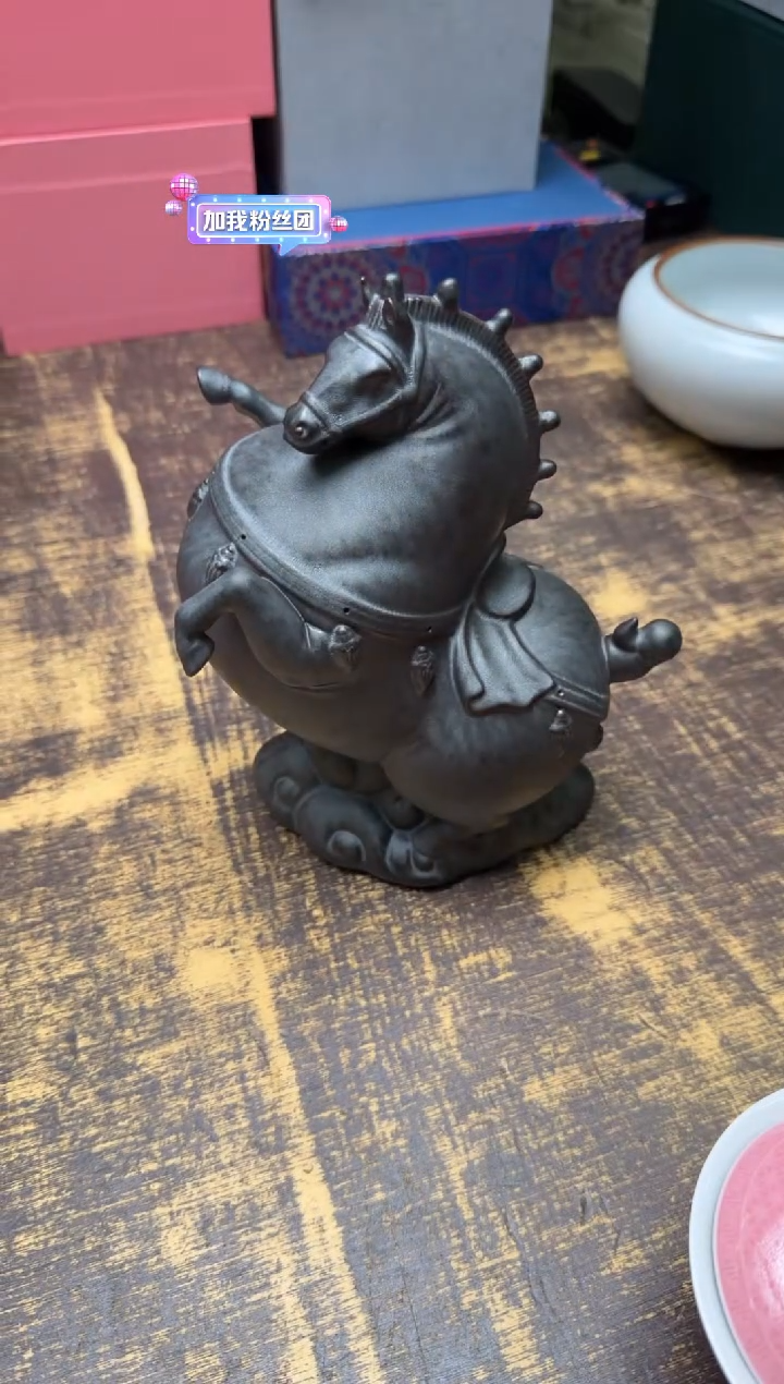 王顺 立马摆件（黑）