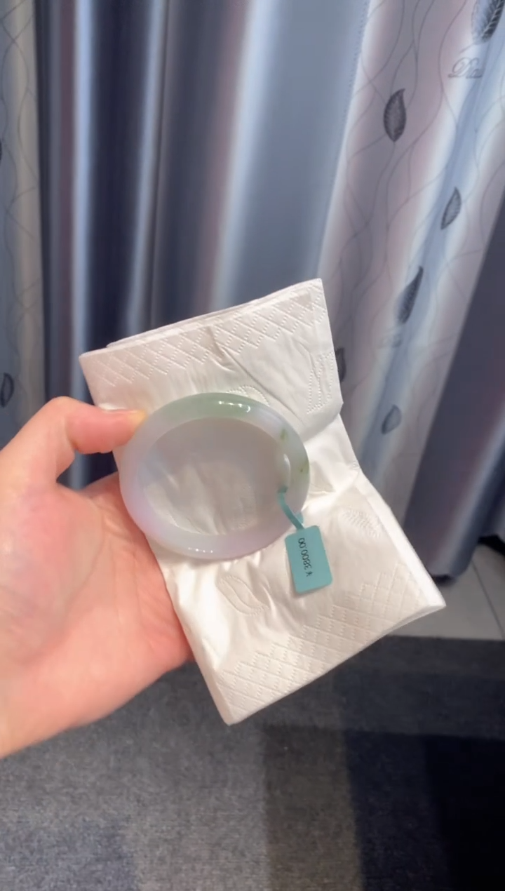 【闪购商品】翡翠手镯未镶嵌00004766