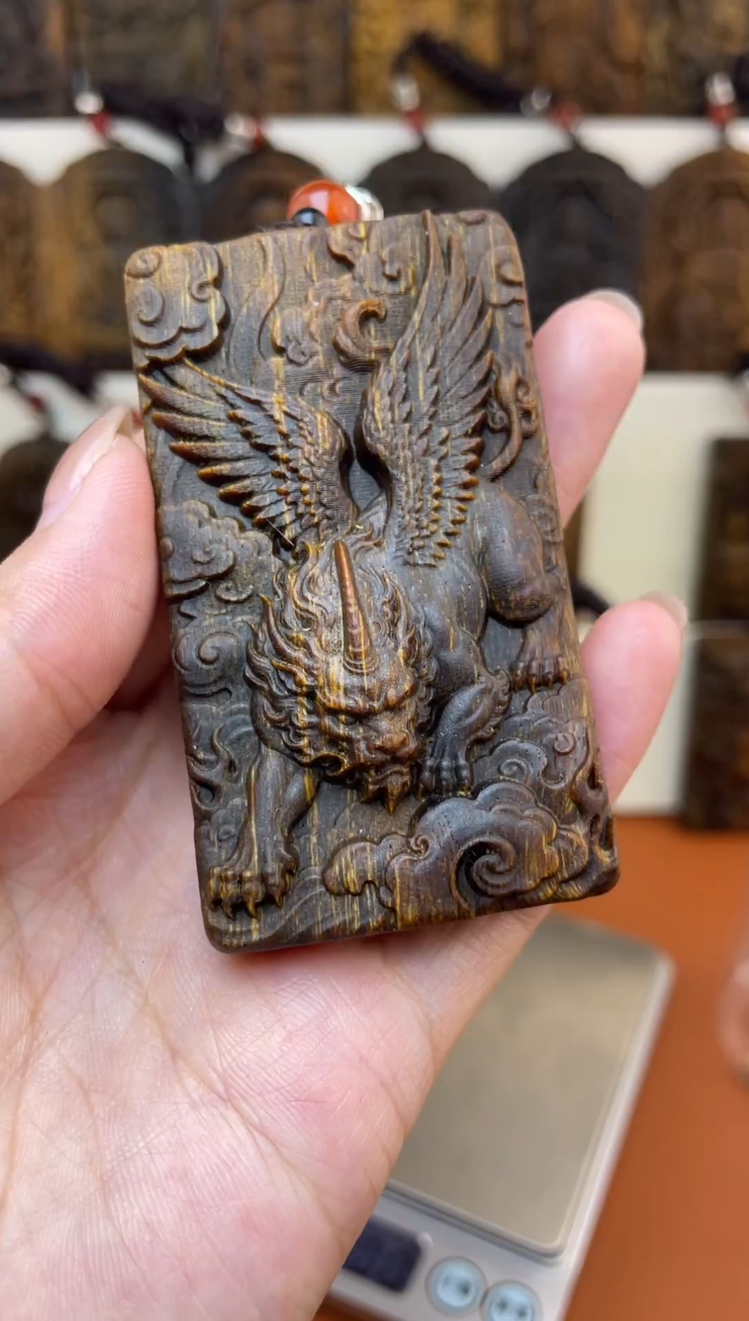 木木雕款芽庄 新款貔貅7cm送养香瓶 