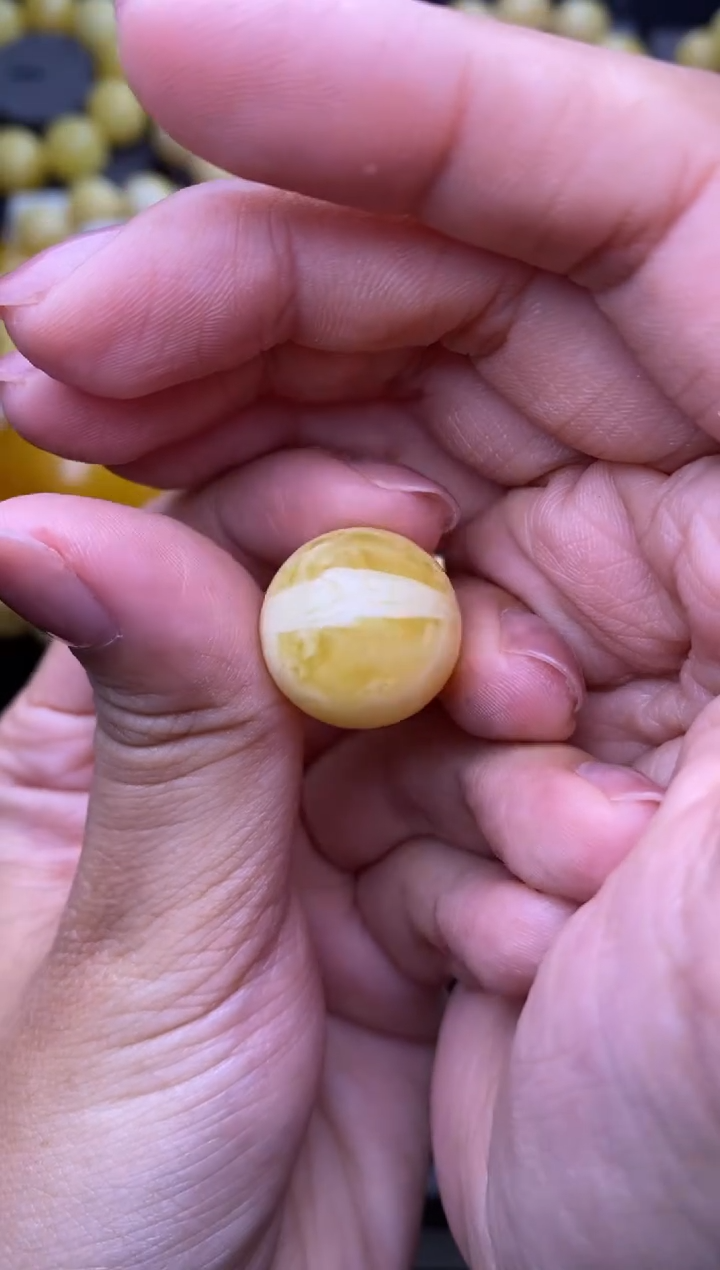 裸石琥珀未镶嵌大小姐珠宝11