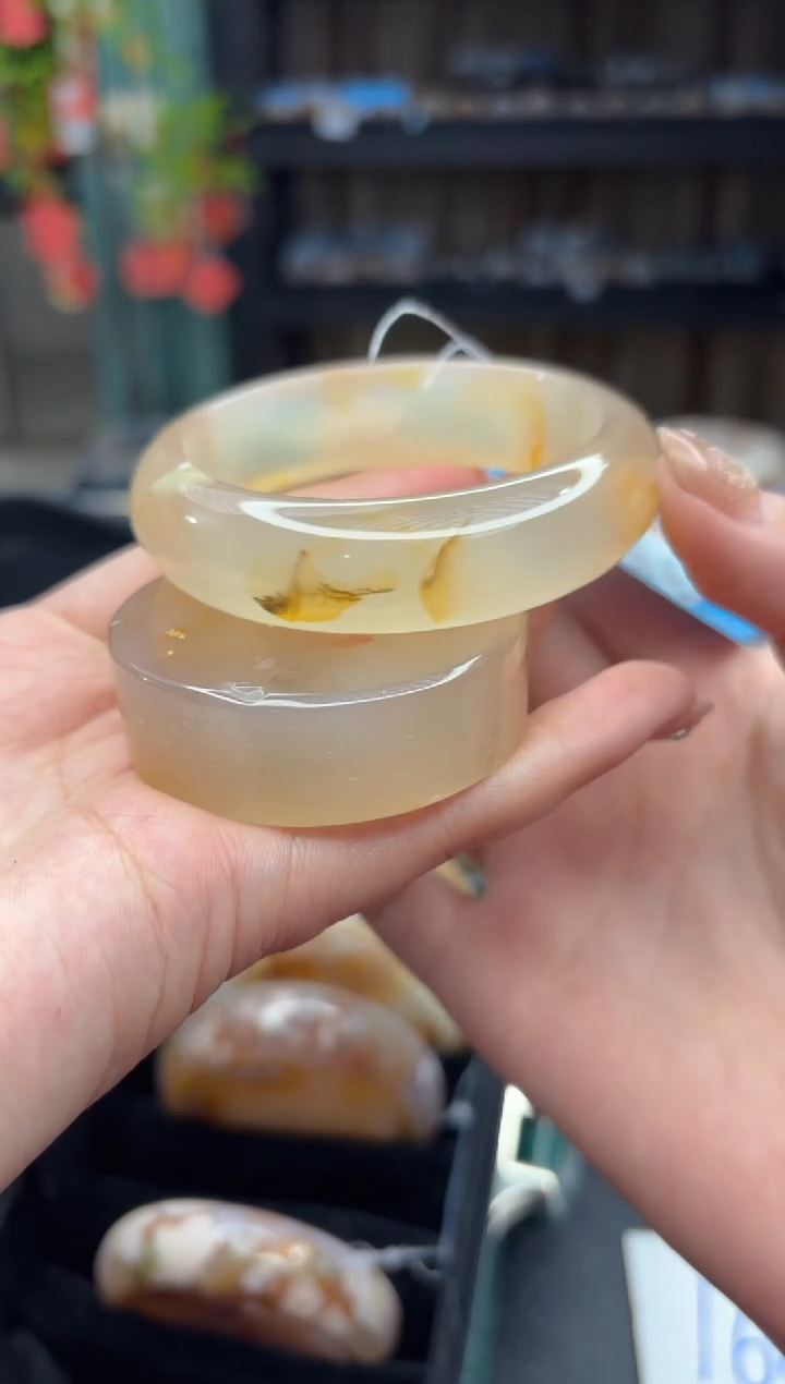 【闪购商品】石英质玉手镯未镶嵌992（54圈赠送镯心）