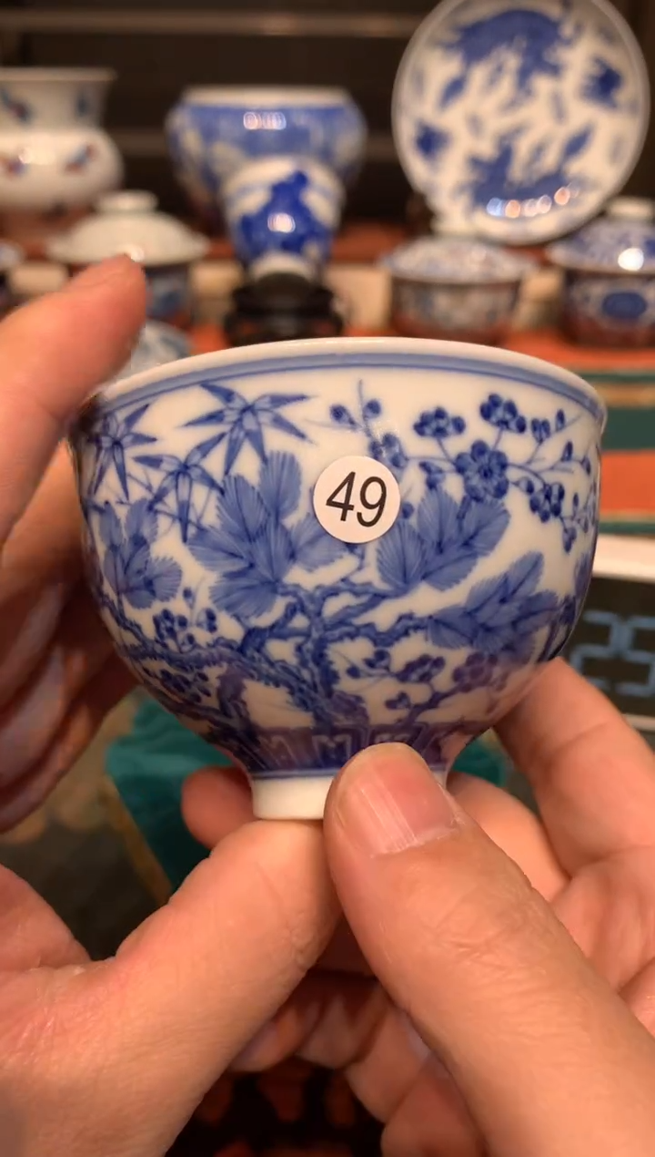 深**静49青花杯子