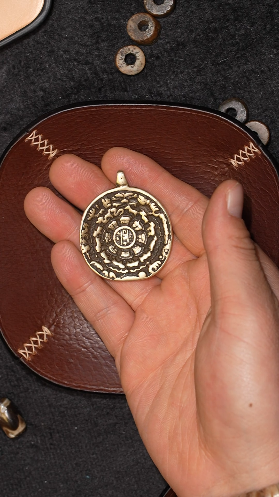 【闪购商品】冲赛康胡子哥，藏传九宫八卦牌142