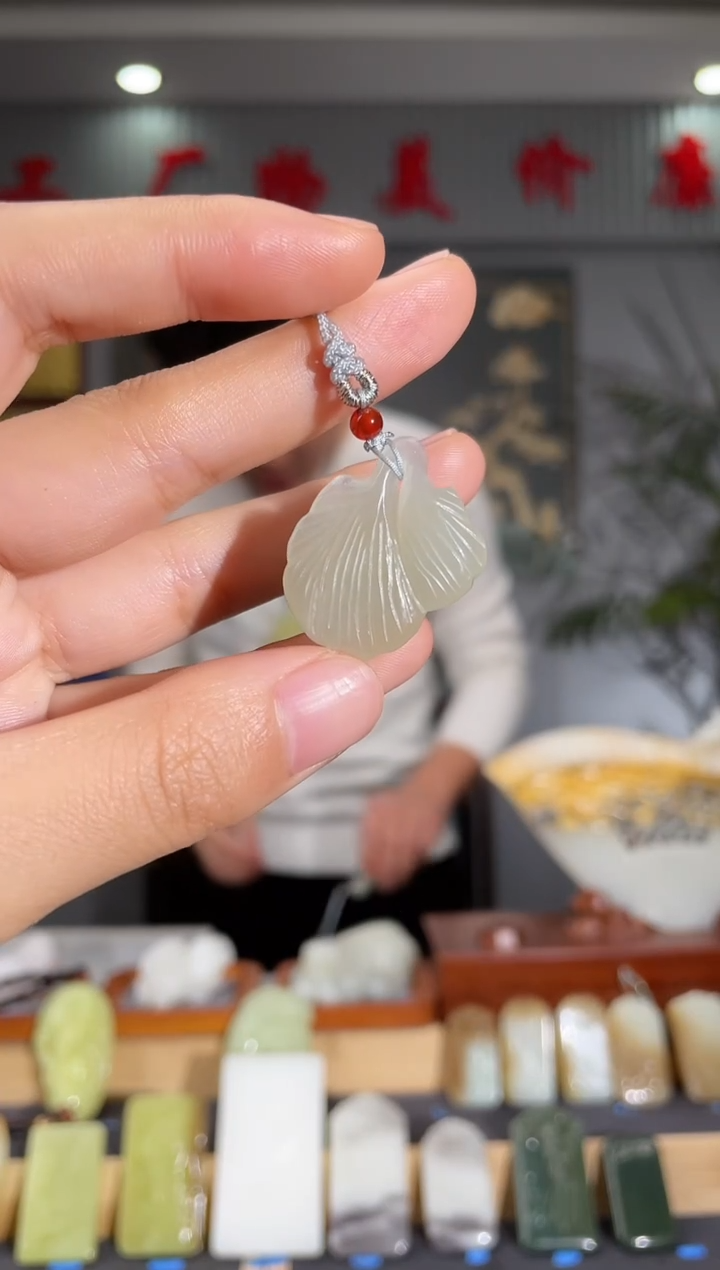 【闪购商品】和田玉颈饰未镶嵌拍一发一 多样性发货