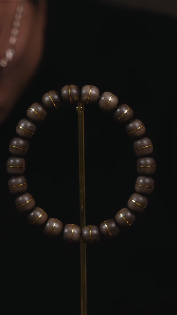 檀香木手串/手链糖****栗阴沉印度老山檀老型珠单圈 金腰带9.5*10