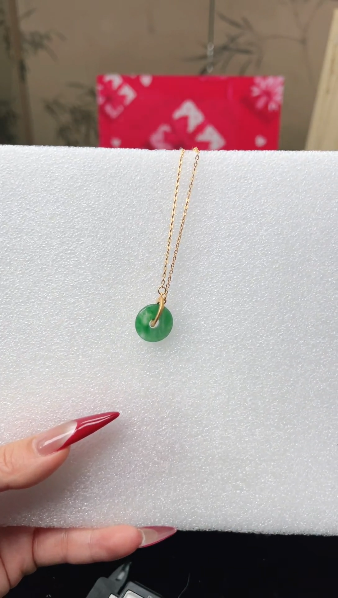 【闪购商品】石英质玉项链银S925镶嵌天然非洲翠环环相扣项链