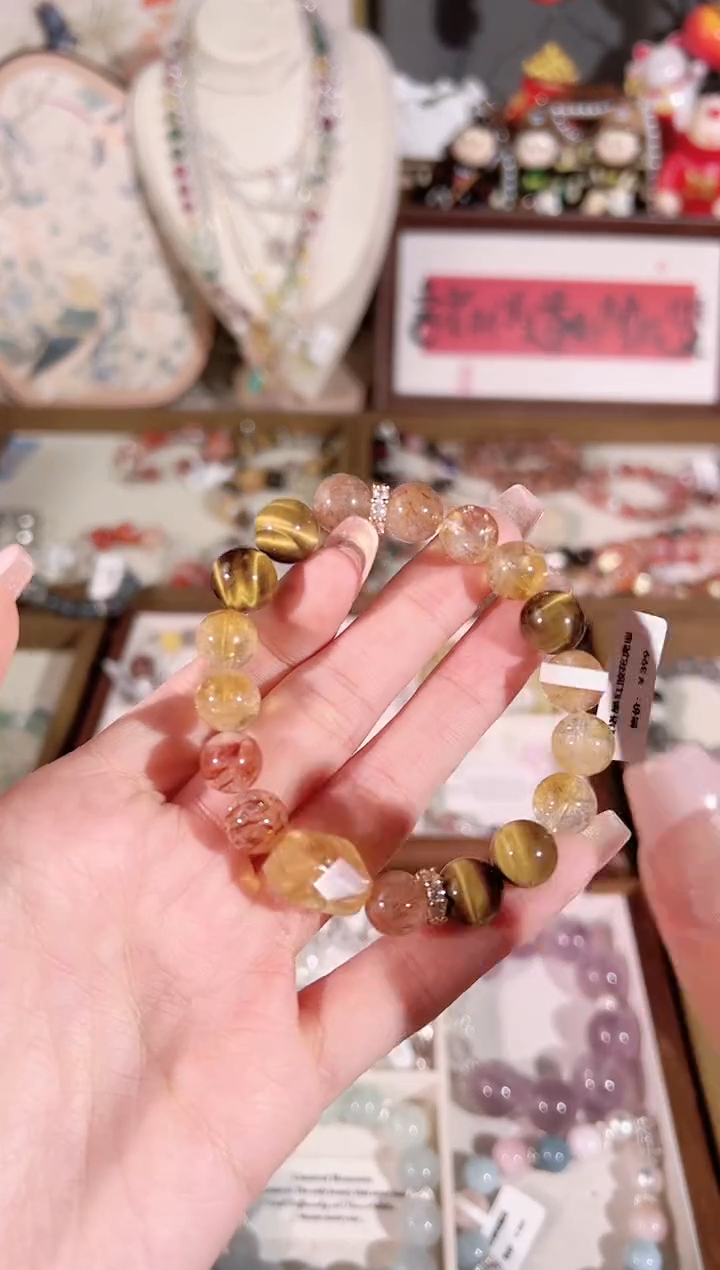 【闪购商品】水晶手链未镶嵌天然水晶 多样性发货发其一 颜色微差