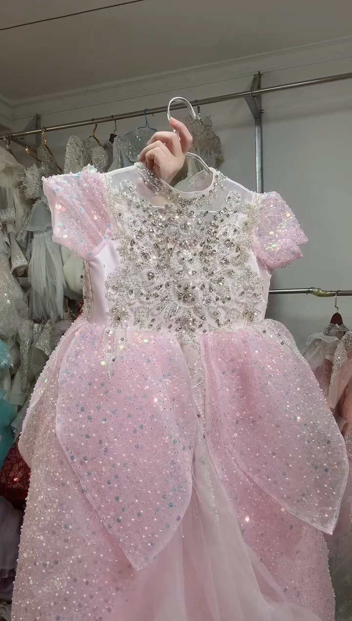 953    130-140 微瑕没有售后介意勿拍    100