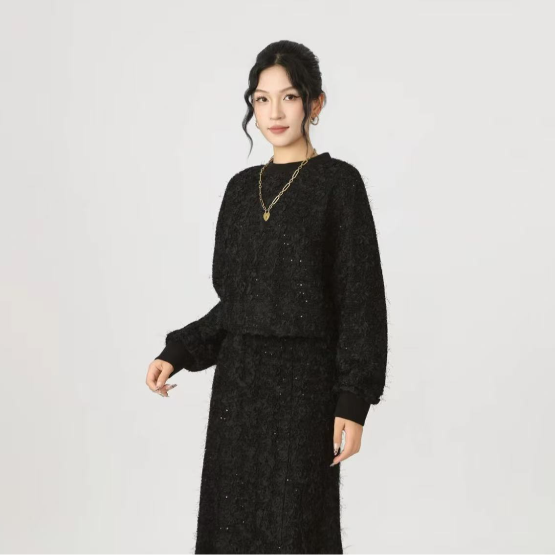 AMASS/阿玛施新款气质白色小香风复古圆领套头长袖卫衣女 5301055