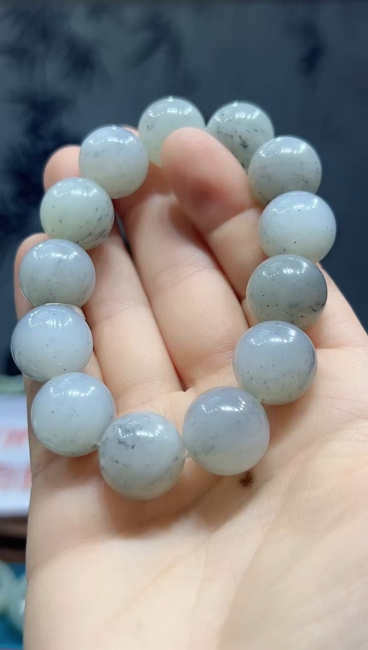 未镶嵌手串和田玉新疆和田玉黑山料卡16手串