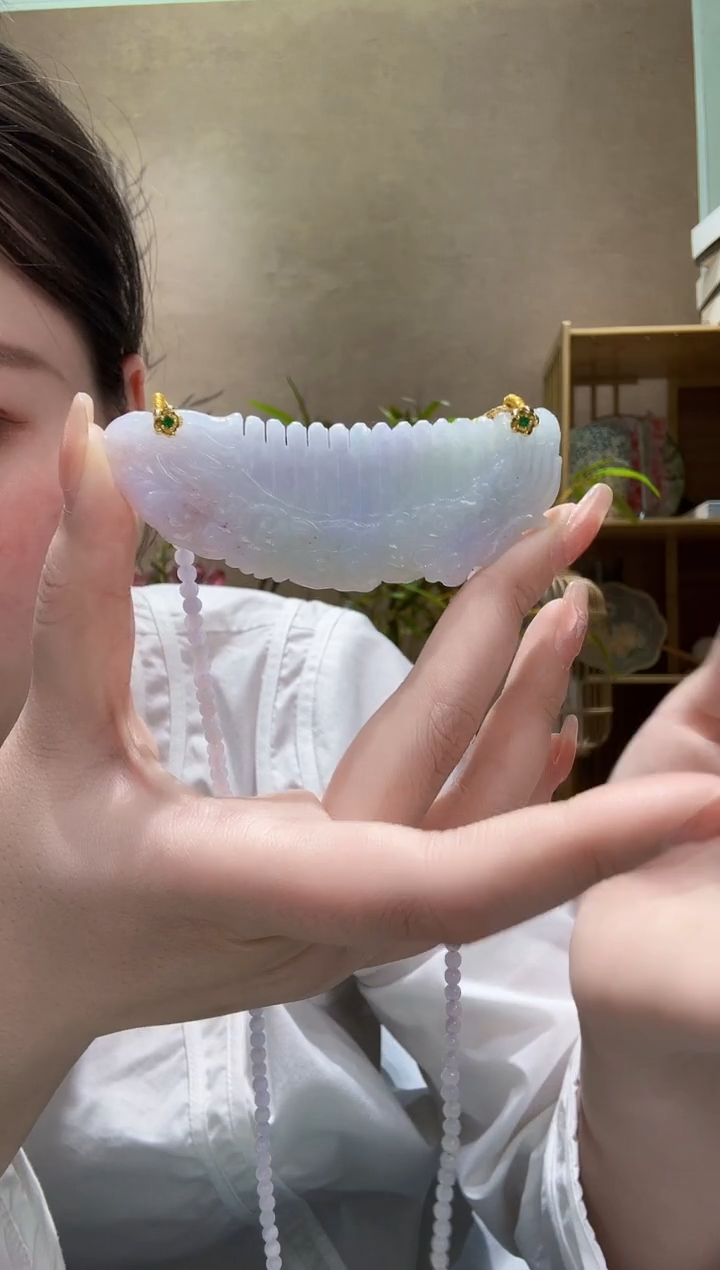 翡翠未镶嵌颈饰吊坠