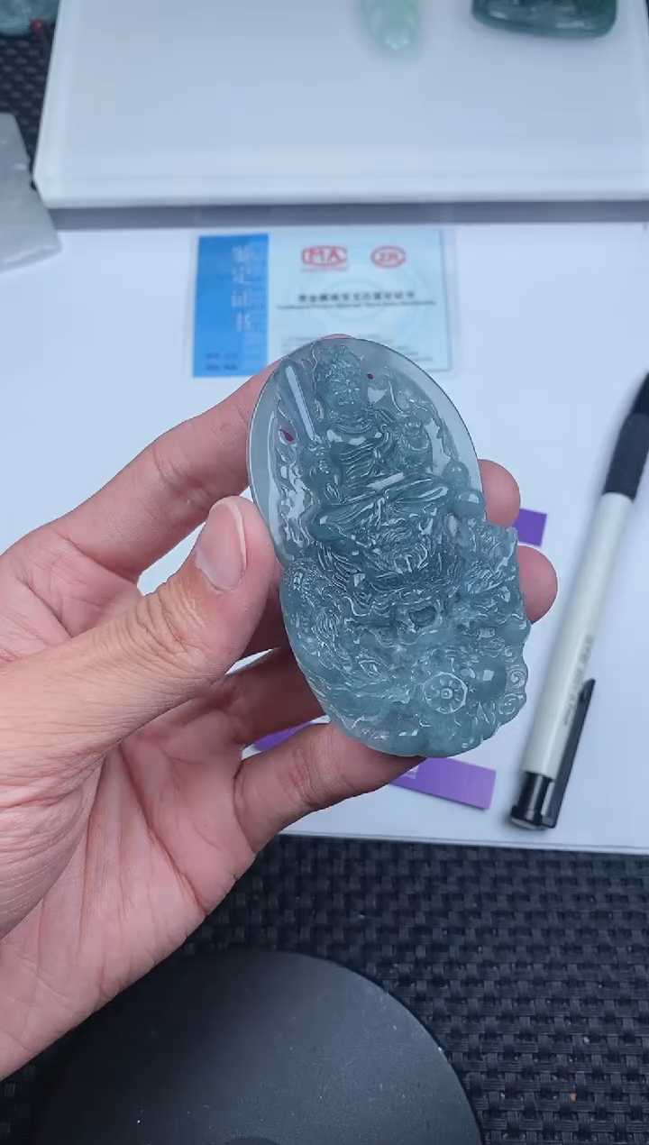 【闪购商品】翡翠颈饰未镶嵌          