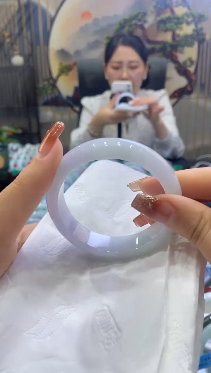 【闪购商品】翡翠手镯未镶嵌00004550