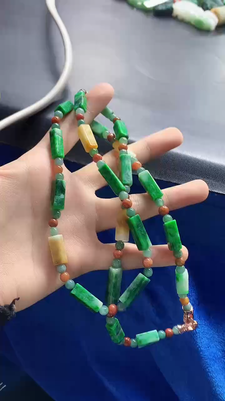 颈饰银S925镶嵌翡翠天然缅甸a货翡翠