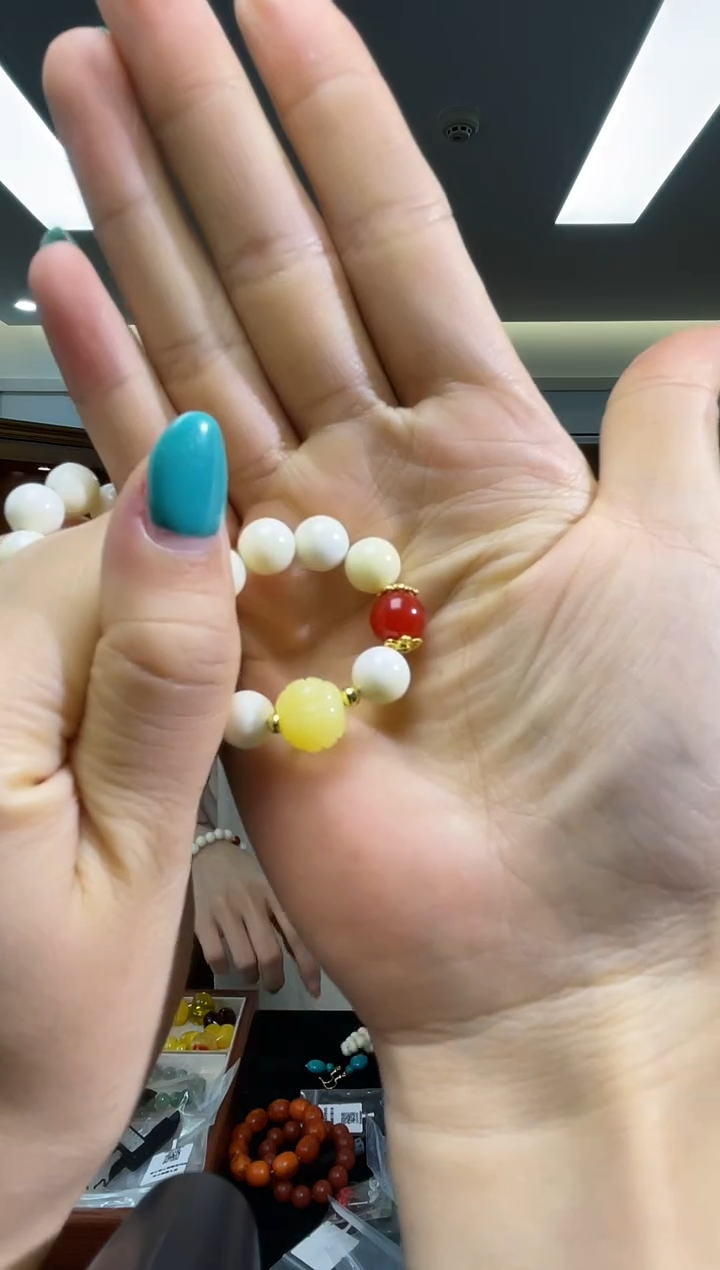 手串蜜蜡未镶嵌（多样性发一件）