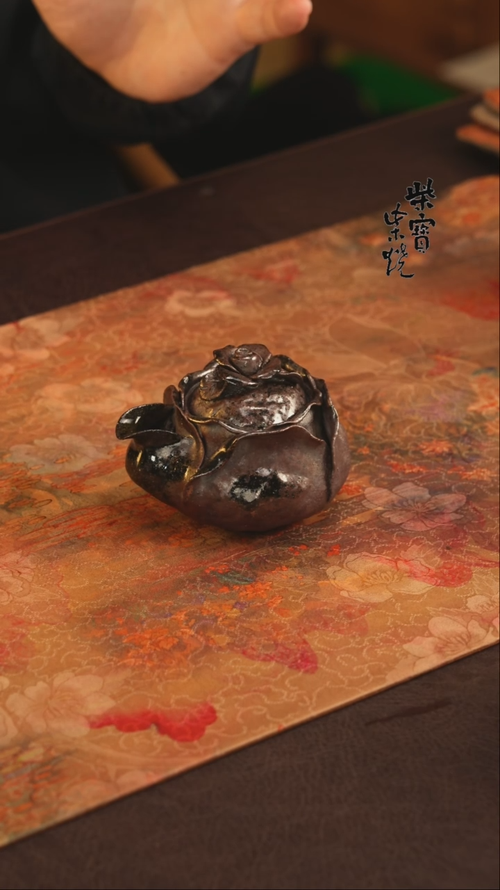 【闪购商品】杯635北山老师柴烧紫砂暗夜玫瑰120毫升