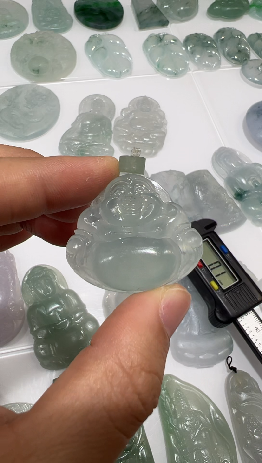 【闪购商品】定制翡翠未镶嵌佛公